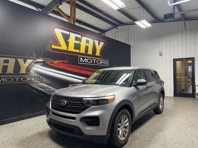 2021 Ford Explorer Base's photo