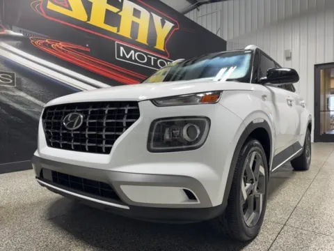 Photos of 2023 Hyundai Venue Limited for sale in Mayfield, KY at Seay Motors