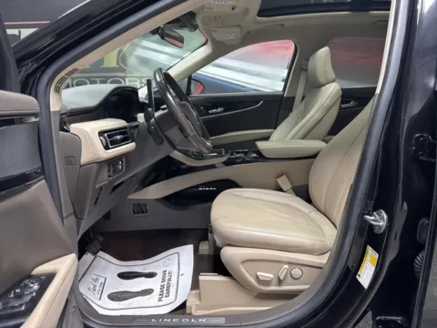 More photos of 2023 Lincoln Nautilus Reserve at Seay Motors, KY