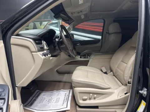 More photos of 2020 GMC Yukon Denali at Seay Motors, KY