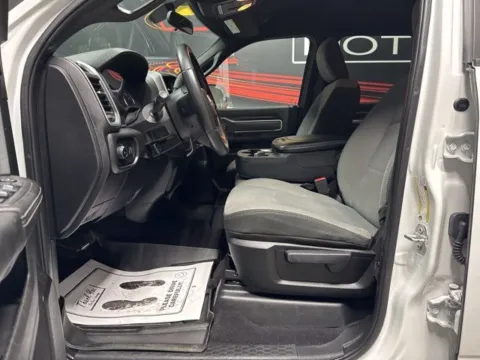 More photos of 2021 Ram 2500 Big Horn at Seay Motors, KY