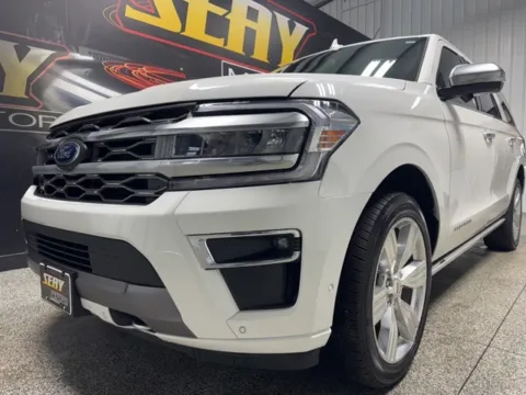 Photos of 2024 Ford Expedition Max Platinum for sale in Mayfield, KY at Seay Motors