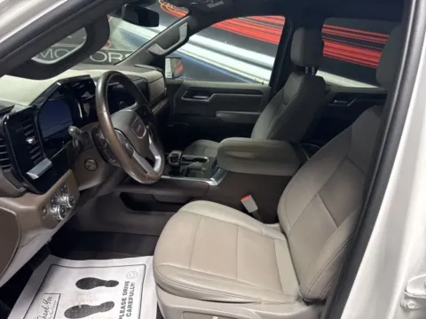 More photos of 2023 GMC Sierra 1500 SLT at Seay Motors, KY