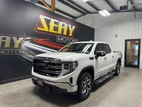 White 2023 GMC Sierra 1500 SLT for sale in Mayfield, KY