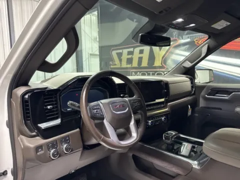 More photos of 2023 GMC Sierra 1500 SLT at Seay Motors, KY