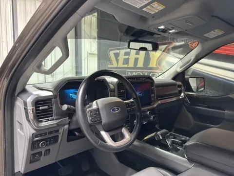 More photos of 2021 Ford F-150 Lariat at Seay Motors, KY