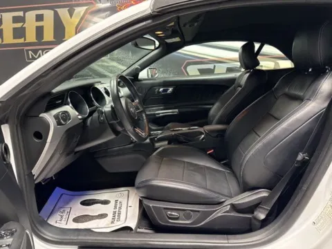 More photos of 2017 Ford Mustang EcoBoost Premium at Seay Motors, KY