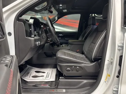 More photos of 2025 GMC Sierra 1500 AT4X at Seay Motors, KY