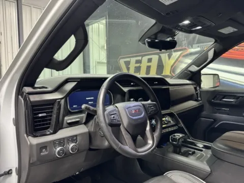 More photos of 2025 GMC Sierra 1500 AT4X at Seay Motors, KY