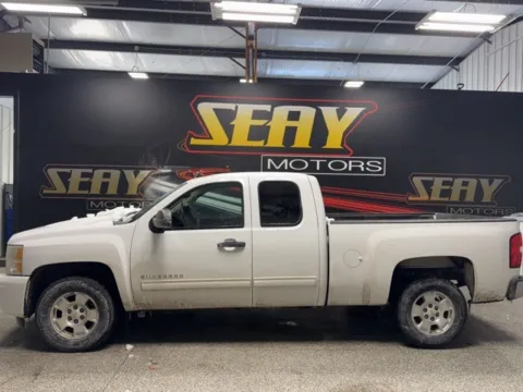 Photos of 2011 Chevrolet Silverado 1500 LS for sale in Mayfield, KY at Seay Motors