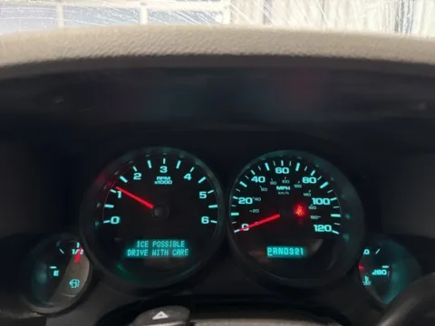 More photos of 2011 Chevrolet Silverado 1500 LS at Seay Motors, KY