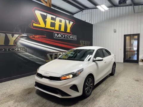 White 2023 Kia Forte LXS for sale in Mayfield, KY