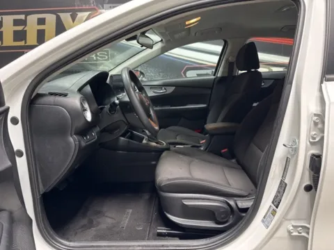 More photos of 2023 Kia Forte LXS at Seay Motors, KY