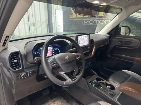 More photos of 2024 Ford Bronco Sport Outer Banks at Seay Motors, KY