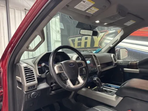 More photos of 2016 Ford F-150 Lariat at Seay Motors, KY