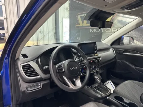 More photos of 2023 Kia Seltos LX at Seay Motors, KY
