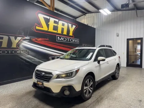 White 2019 Subaru Outback 2.5i for sale in Mayfield, KY