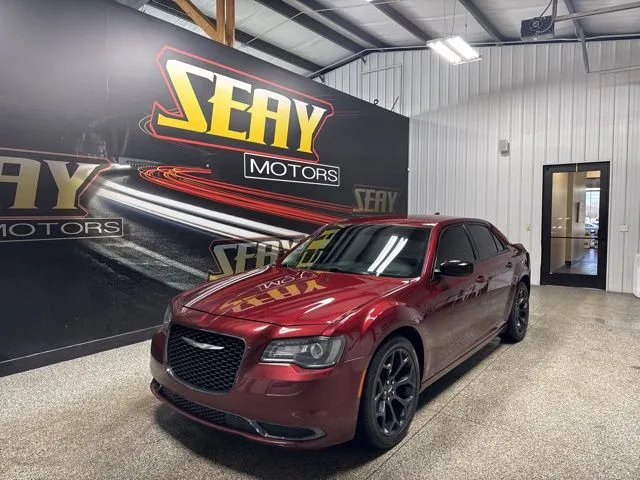 2019 Chrysler 300 Touring