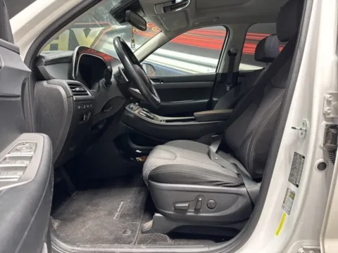 More photos of 2020 Hyundai Palisade SEL at Seay Motors, KY