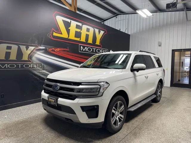 White 2023 Ford Expedition XLT for sale in Mayfield, KY