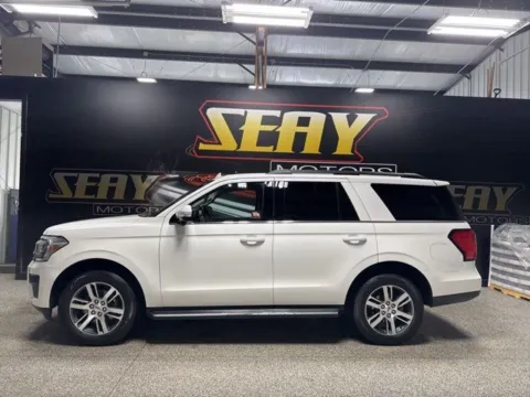 Another view of 2023 Ford Expedition XLT for sale in Mayfield, KY at Seay Motors