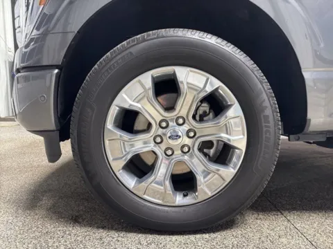 More photos of 2022 Ford F-150 Platinum at Seay Motors, KY