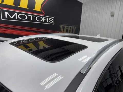 More photos of 2020 Buick Enclave Essence at Seay Motors, KY