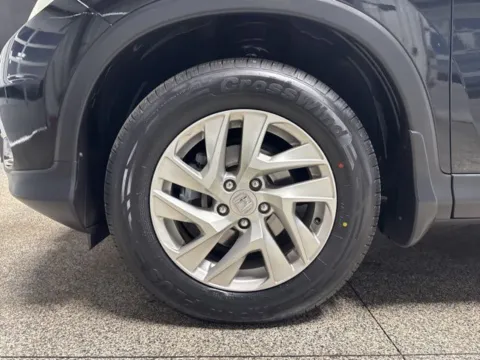 More photos of 2015 Honda CR-V EX at Seay Motors, KY