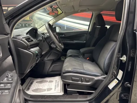 More photos of 2015 Honda CR-V EX at Seay Motors, KY