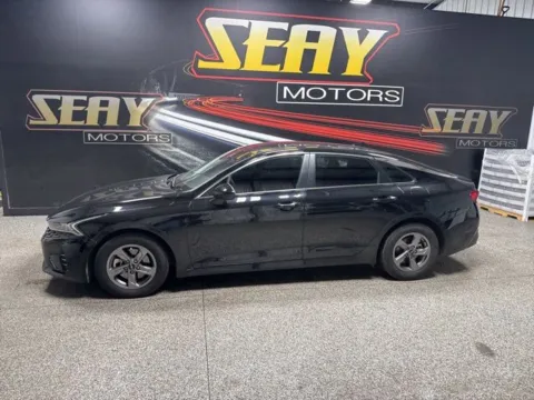 Photos of 2023 Kia K5 LXS for sale in Mayfield, KY at Seay Motors