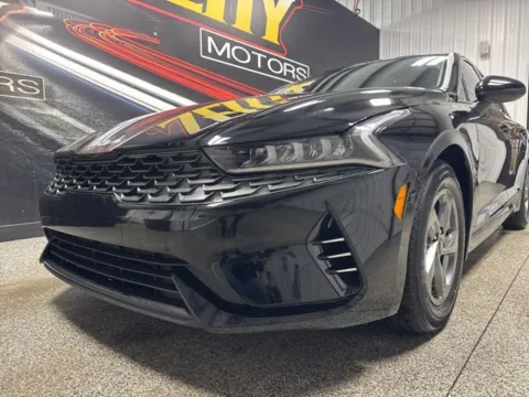 Photos of 2023 Kia K5 LXS for sale in Mayfield, KY at Seay Motors