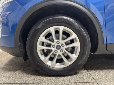 More photos of 2022 Ford Escape Hybrid SE at Seay Motors, KY