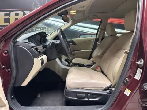 More photos of 2014 Honda Accord EX-L at Seay Motors, KY