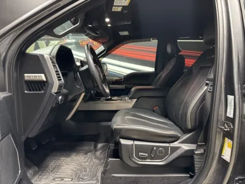 More photos of 2016 Ford F-150 Platinum at Seay Motors, KY