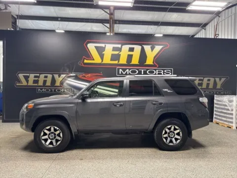Photos of 2018 Toyota 4Runner SR5 for sale in Mayfield, KY at Seay Motors