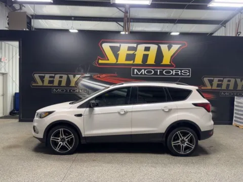 Photos of 2019 Ford Escape SEL for sale in Mayfield, KY at Seay Motors