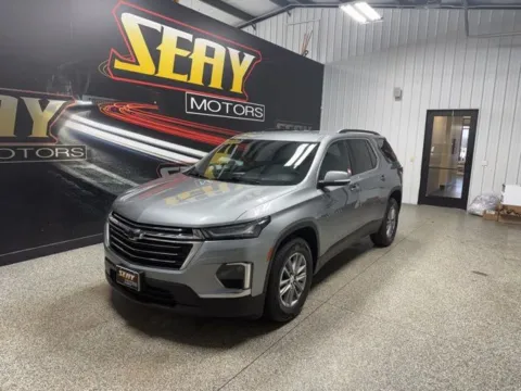 Gray 2023 Chevrolet Traverse LT for sale in Mayfield, KY