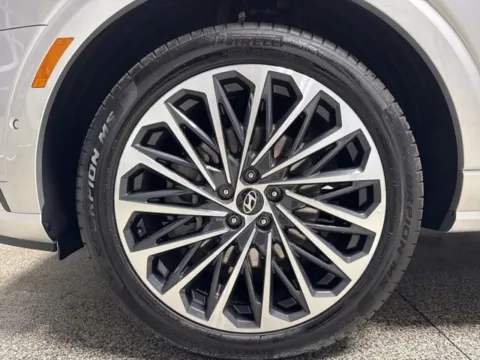 More photos of 2026 Hyundai Palisade Calligraphy at Seay Motors, KY