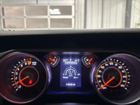 More photos of 2020 Jeep Gladiator Sport at Seay Motors, KY