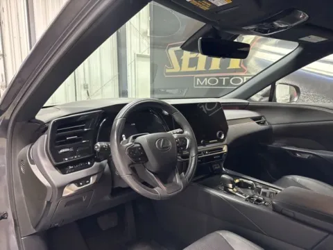 More photos of 2023 Lexus RX 350 Premium Plus at Seay Motors, KY