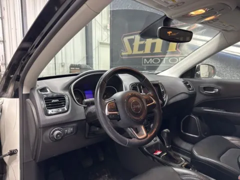 More photos of 2019 Jeep Compass Altitude at Seay Motors, KY