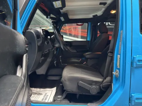 More photos of 2017 Jeep Wrangler at Seay Motors, KY