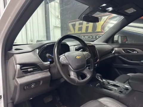 More photos of 2023 Chevrolet Traverse LT Leather at Seay Motors, KY