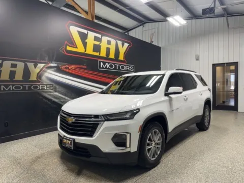 White 2023 Chevrolet Traverse LT Leather for sale in Mayfield, KY