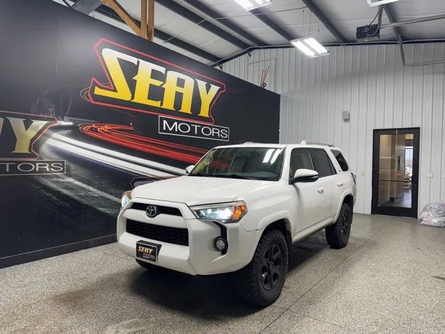 White 2016 Toyota 4Runner SR5 Premium for sale in Mayfield, KY