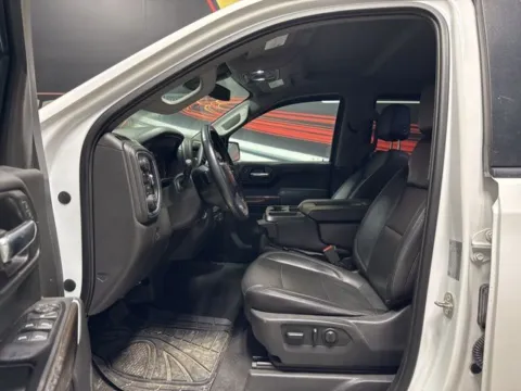 More photos of 2019 Chevrolet Silverado 1500 LT at Seay Motors, KY