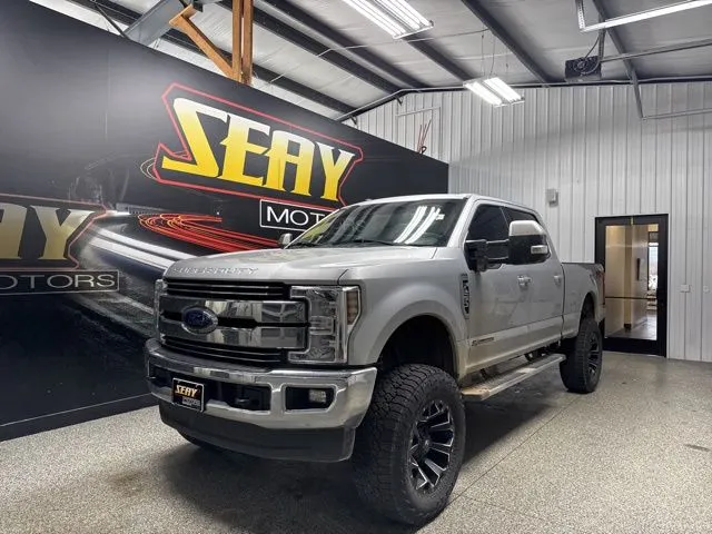 Silver 2018 Ford F-250SD Lariat for sale in Mayfield, KY
