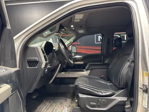 More photos of 2018 Ford F-250SD Lariat at Seay Motors, KY