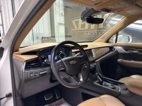 More photos of 2020 Cadillac XT6 Sport at Seay Motors, KY