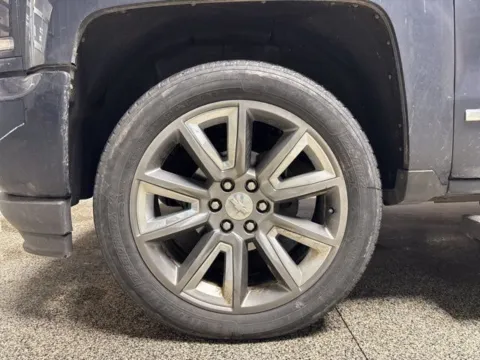 Another view of 2018 Chevrolet Silverado 1500 LTZ for sale in Mayfield, KY at Seay Motors